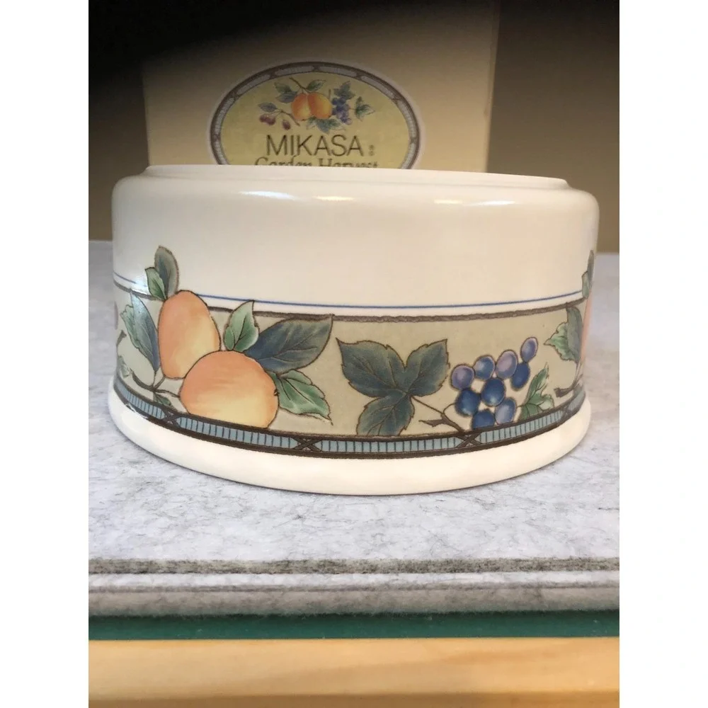 Vintage Mikasa Garden Harvest Souffle Dish Round 8